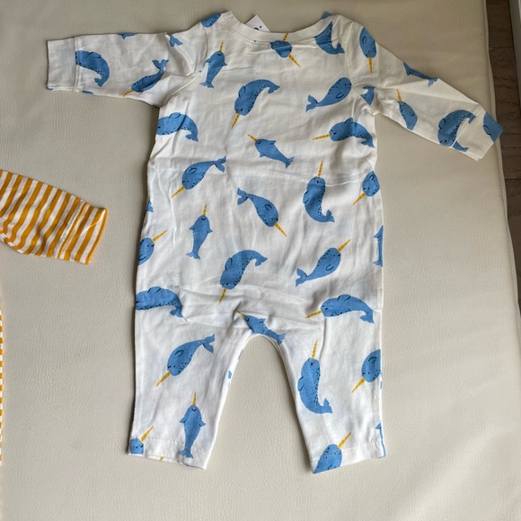 Old Navy Romper 2pack Set - Picture 16 of 16